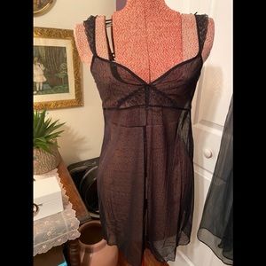 LOU Paris shorty night gown